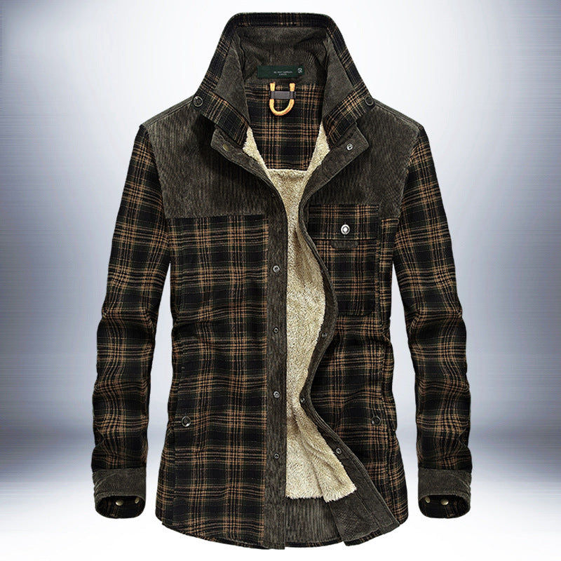 Men's winter type jacket, with fleece and cotton.