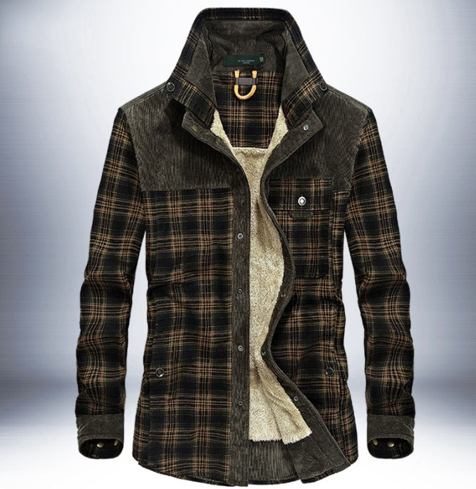 Men's winter type jacket, with fleece and cotton.