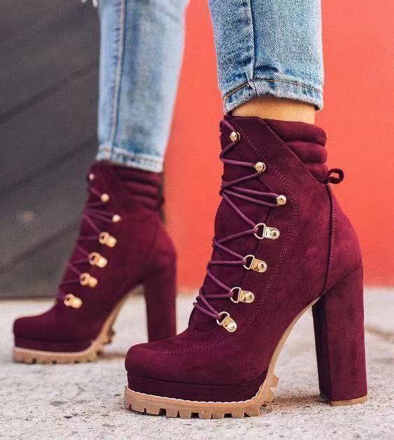 Women's High heeled good looking boots